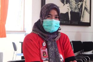 Komisioner KPU Kota Batu, Bidang Sosdiklih, Parmas dan SDM, Marlina. (ws3) - Belum Masuk Tahapan, KPU Batu Andalkan Sosialisasi Non Budgeter