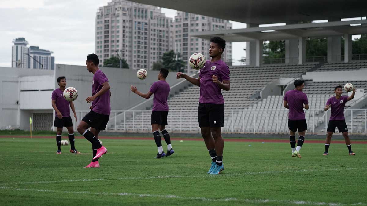 Menko Perekonomian Airlangga Hartarto. (ist) - Piala AFF U-23 2022: Timnas Indonesia Berangkat dengan Pesawat Carter