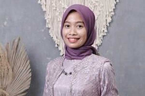 Noorsy Zidna Nabiela. (ist) - KMBI Angkatan III Menobatkan Mahasiswi FEB UB 'Paling Memimpin'