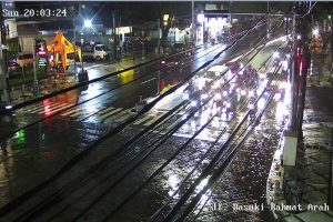 Pantauan CCTV, lampu dekorasi di Kayutangan Heritage dimatikan. (rhd) - Tekan Kerumunan Massa, Lampu Dekorasi Kayutangan Heritage Dimatikan Sementara