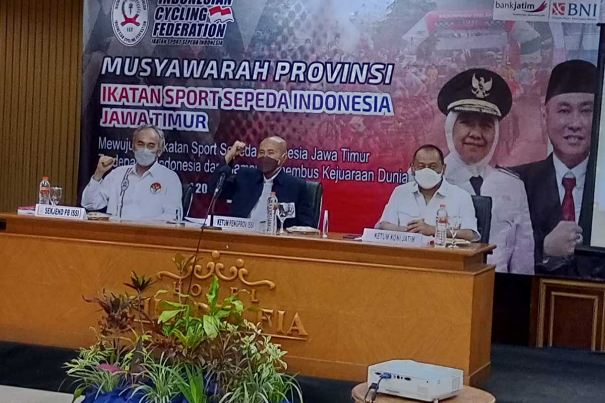 Pembukaan Musyarawah Provinsi Ikatan Sport Sepeda Indonesia di Batu. (ws3) - Kota Batu Tuan Rumah Musprov ISSI Jatim