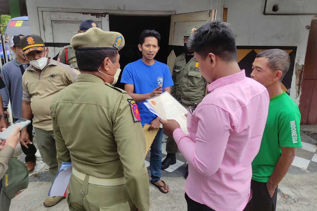 Pemetaan kios liar di Gondanglegi. (sur) - Satpol PP Kabupaten Malang Petakan Sejumlah Kios Liar