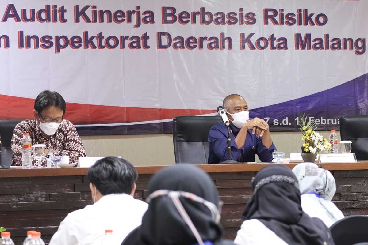 Sekda Kota Malang, Erik Setyo Santoso ST MT berharap, para APIP dapat meningkatkan kinerjanya. (ist) - Tingkatkan Kapabilitas Aparatur, Inspektorat Latih APIP Kota Malang