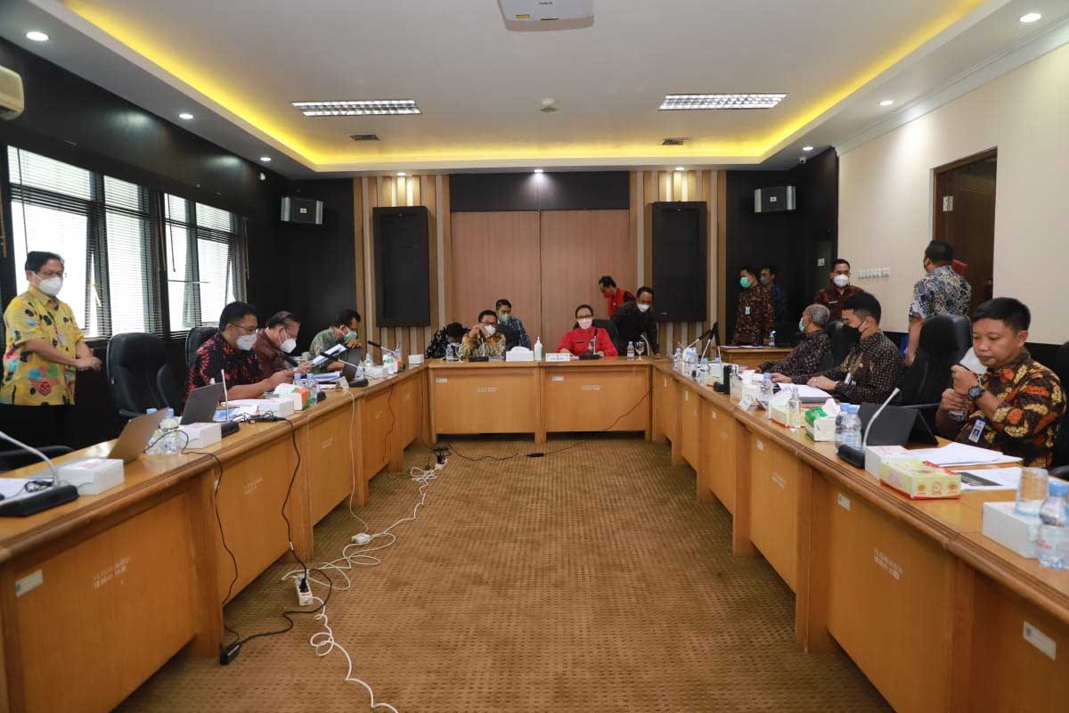 Walikota Malang Sutiaji memaparkan progres pembangunan PPD Tahap II Kota Malang. (ist) - Walikota Paparkan Progres Pembangunan PPD Tahap II Kota Malang