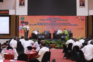 Walikota Malang menghimbau selalu evaluasi, kontrol dan penilaian kinerja penyedia. (ist) - Diseminasi Pengendalian Kontrak, Sutiaji Imbau Selalu Dievaluasi