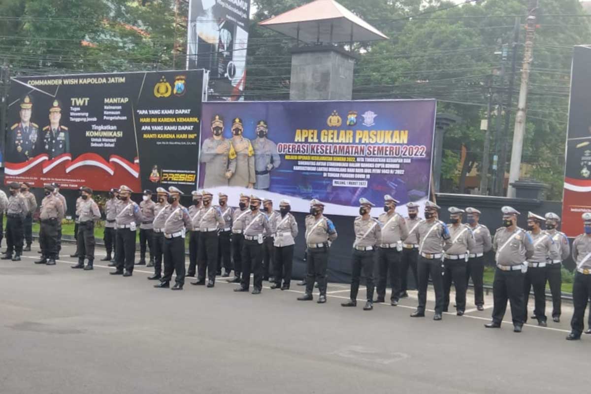 Apel Kesiapan Polresta Makota Operasi Keselamatan Semeru. (jaz) - Polresta Makota Siap Laksanakan Operasi Keselamatan Semeru 2022