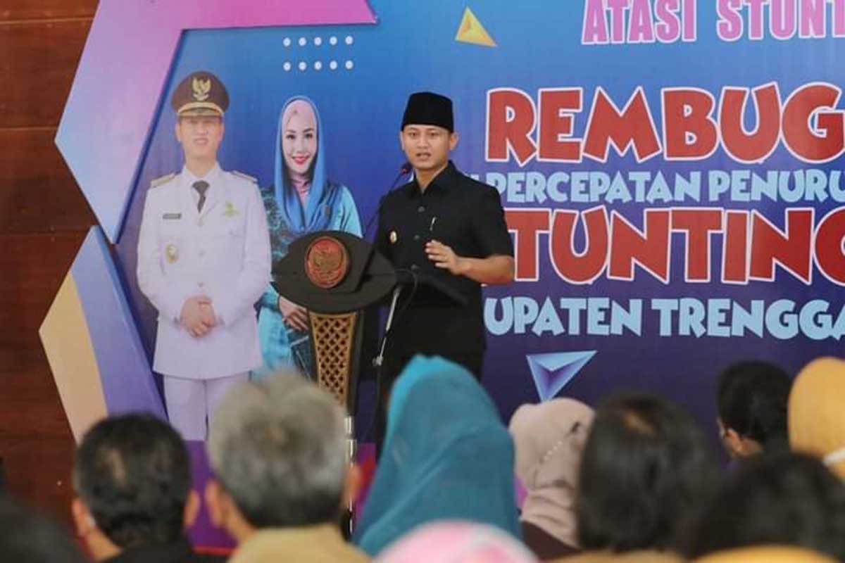 Bupati Trenggalek Mochamad Nur Arifin saat mengikuti Rembug Stunting di Pendopo Manggala Praja Nugraha. (Memo X/mil) - Cegah Stunting, Bupati Siapkan 3 Layer