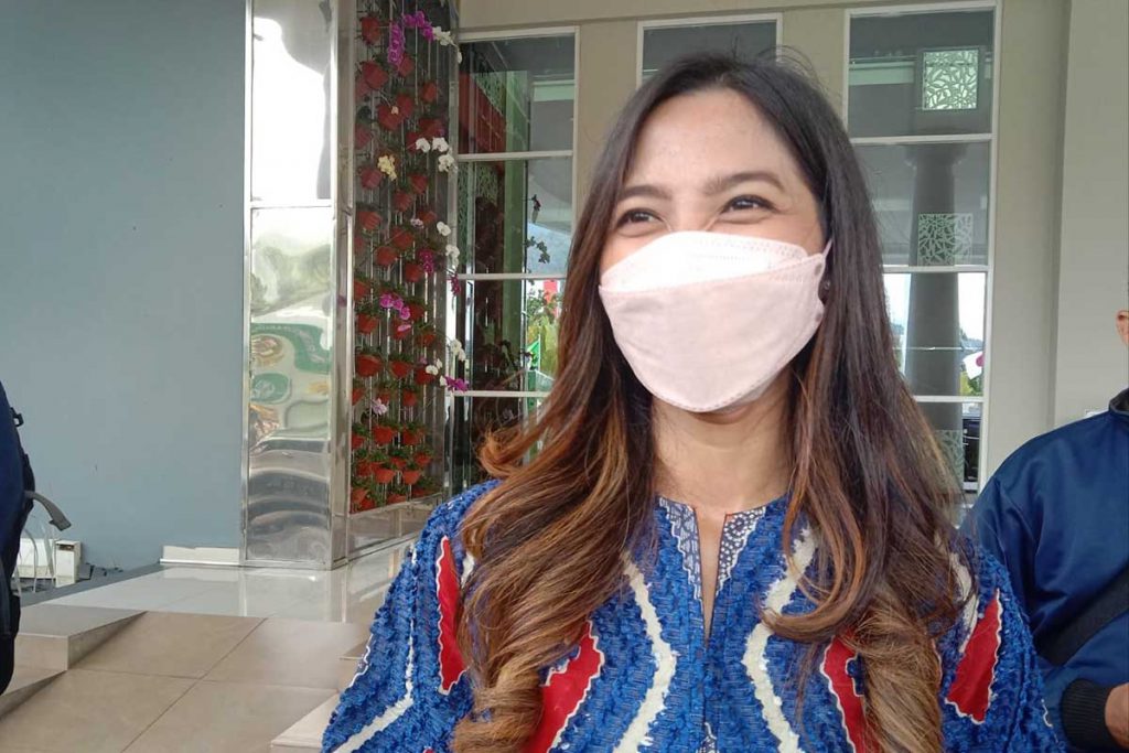Head of Publik Overs Teritory Grab Indonesia, Novalia Hartono. (ist) - Panitia W20 Siapkan Moda Transportasi Elektric Car