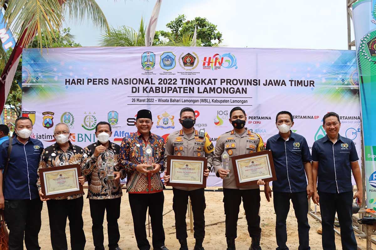 Kapolresta Makota, Buher Raih Penghargaan dalam Hari Pers Nasional