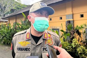 Kasatpol PP Kabupaten Malang, Firmando Hasiholan Matondang. (ws5) - Satpol PP Kabupaten Malang Terus Gelar Operasi - Kesadaran Masyarakat Menurun