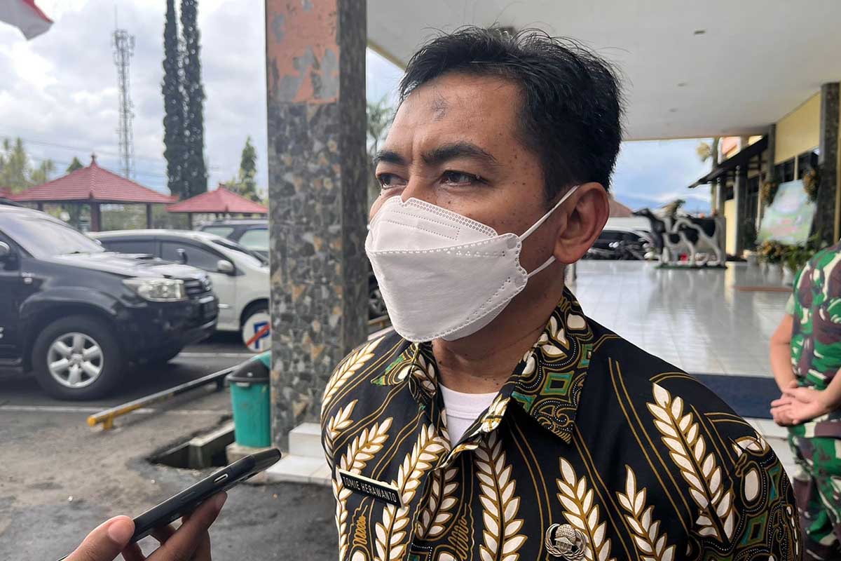 Kepala Badan Perencanaan Pembangunan Daerah (Bappeda), Tomie Herawanto saat menjawab pertanyaan awak media. (ws5) - Hasil Pra-Musrenbang Kabupaten Malang, Usulan Didominasi Terkait Pembangunan Infrastruktur