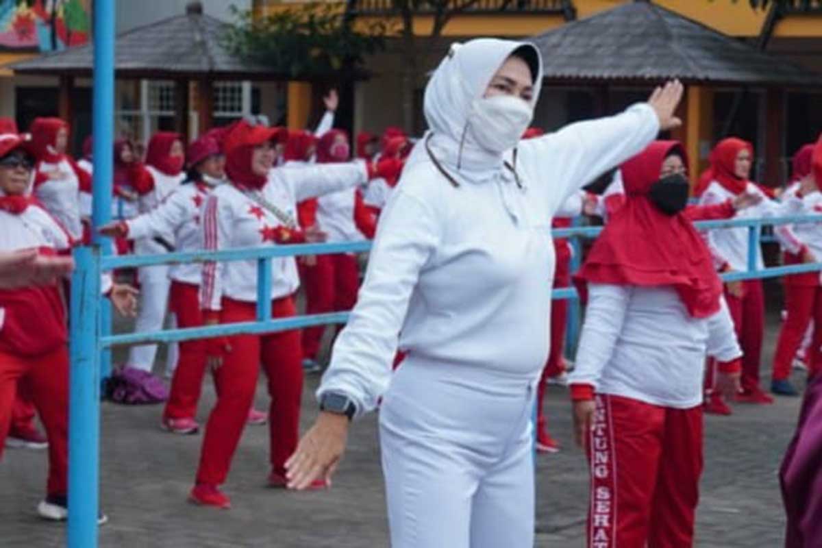 Ketua Yayasan Jantung Indonesia Cabang Malang Raya, Dewanti Rumpoko. (ist) - Dewanti Rumpoko, Resmikan Klub Jantung Sehat Desa Pesanggrahan