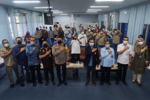 Para tamu undangan, panitia, dan peserta UKW PWI Malang Raya kuota nasional. (rhd) - Tingkatkan Kompetensi, 35 Peserta Ikuti UKW PWI Malang Raya Kuota Nasional