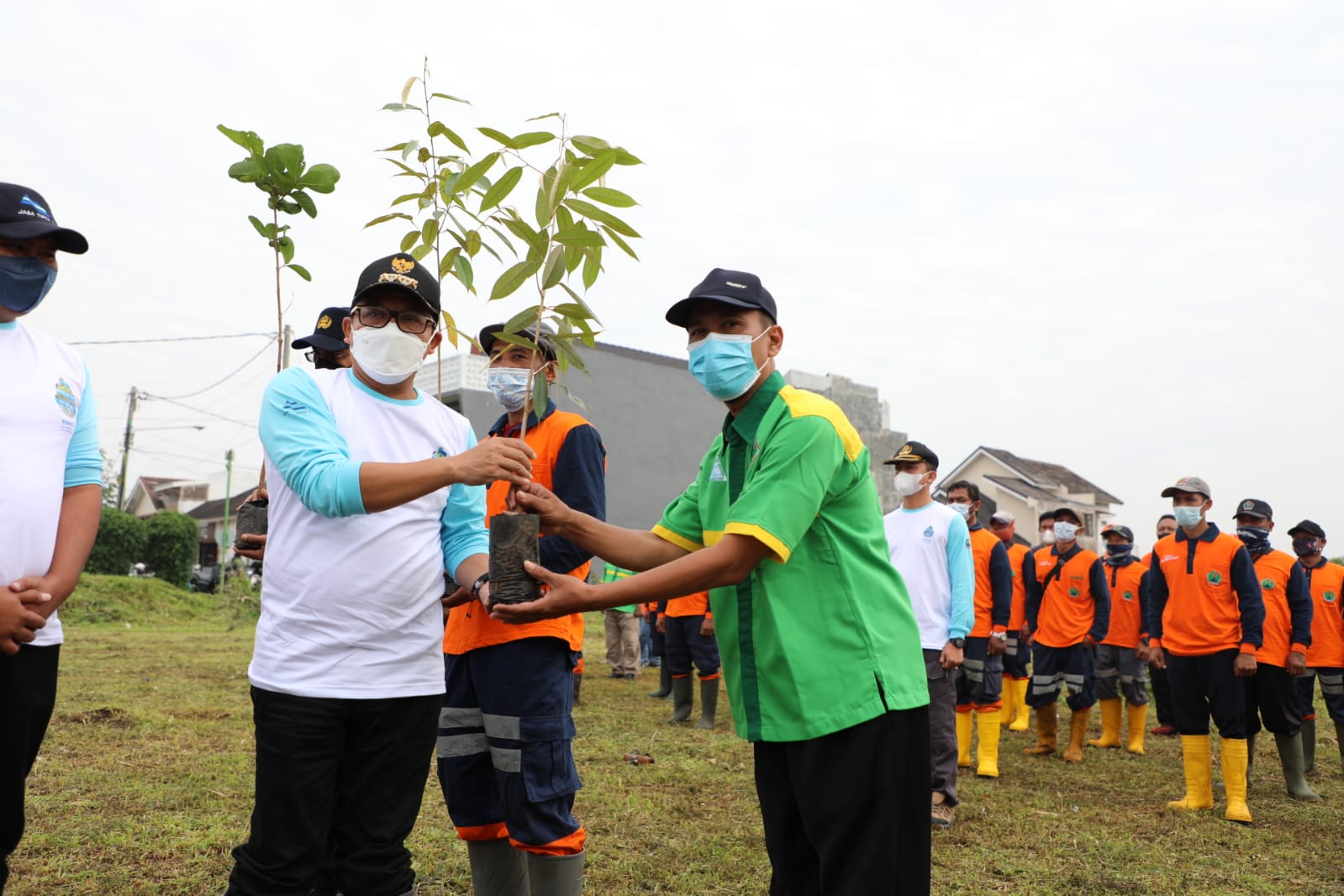 Ratusan Tanaman Hijaukan Plaosan, Warnai Peringatan Hari Air Sedunia