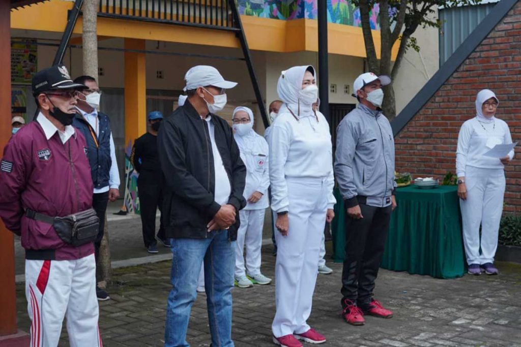 Seremonial pelantikan dan peresmian Klub Jantung Sehat (KJS) RIC, Desa Pesanggrahan. (ist) -