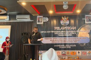 Wakil Bupati Malang, Drs H Didik Gatot Subroto, memberikan sambutan dalam pelantikan IPI. (ws5) - Pelantikan DPD-DPW IPI Jatim, Wabup Malang: Solusi PEN dari Sektor Pariwisata