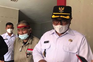 Wakil Walikota Malang, Sofyan Edi Jarwoko, menjawab pertanyaan awak media. (ws4) - Bangkitkan Malang Barometer Musik, Bung Edi: Butuh Strategi Platform Digital