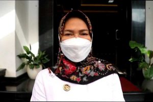 Wali Kota Batu Dewanti Rumpoko. (ist) - PTM di Batu Mulai 21 Maret, Khusus Tingkat Akhir Boleh 100 Persen