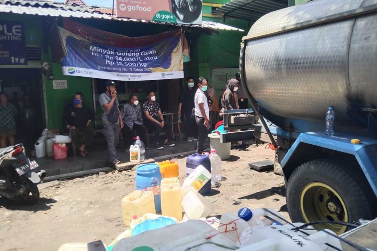 Ilustrasi operasi pasar. (jaz) - Penuhi Tuntutan Mahasiswa, Awasi Operasi Pasar Hingga Jelang Idul Fitri