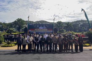 Jajaran Forkopimda Kota Malang usai laksanakan Apel Operasi Ketupat Semeru 2022. (ws5) - Jaga Idul Fitri Tetap Kondusif, Pemkot Malang Gelar Apel Operasi Ketupat Semeru 2022