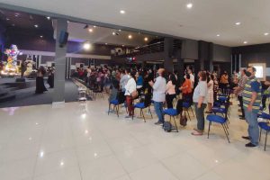 Jemaat Gereja Betlehem ikuti Jumat Agung dengan prokes. (ist) - Puluhan Jemaat Gereja Betlehem Ikuti Jumat Agung dengan Prokes
