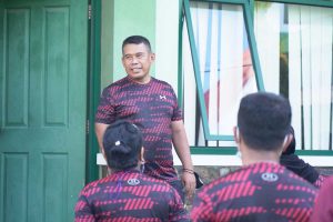 Kapendam Brawijaya Serahkan Paket Bingkisan, Bentuk Kepedulian Pimpinan pada Personel