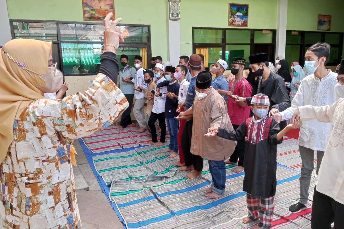 Kegiatan Pondok Ramadan di SLB TK-SMA, Yayasan Eka Mandiri Batu. (dik) - SLB di Batu Punya Acara Pondok Ramadan. Apa Saja Kegiatannya?