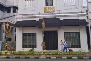 Kondisi Kayutangan Heritage di sore hari pada koridor pedestrian. (jaz) - Ujicoba Vaksinasi di Objek Wisata, Dinkes Kota Malang Pasok 60 Dosis