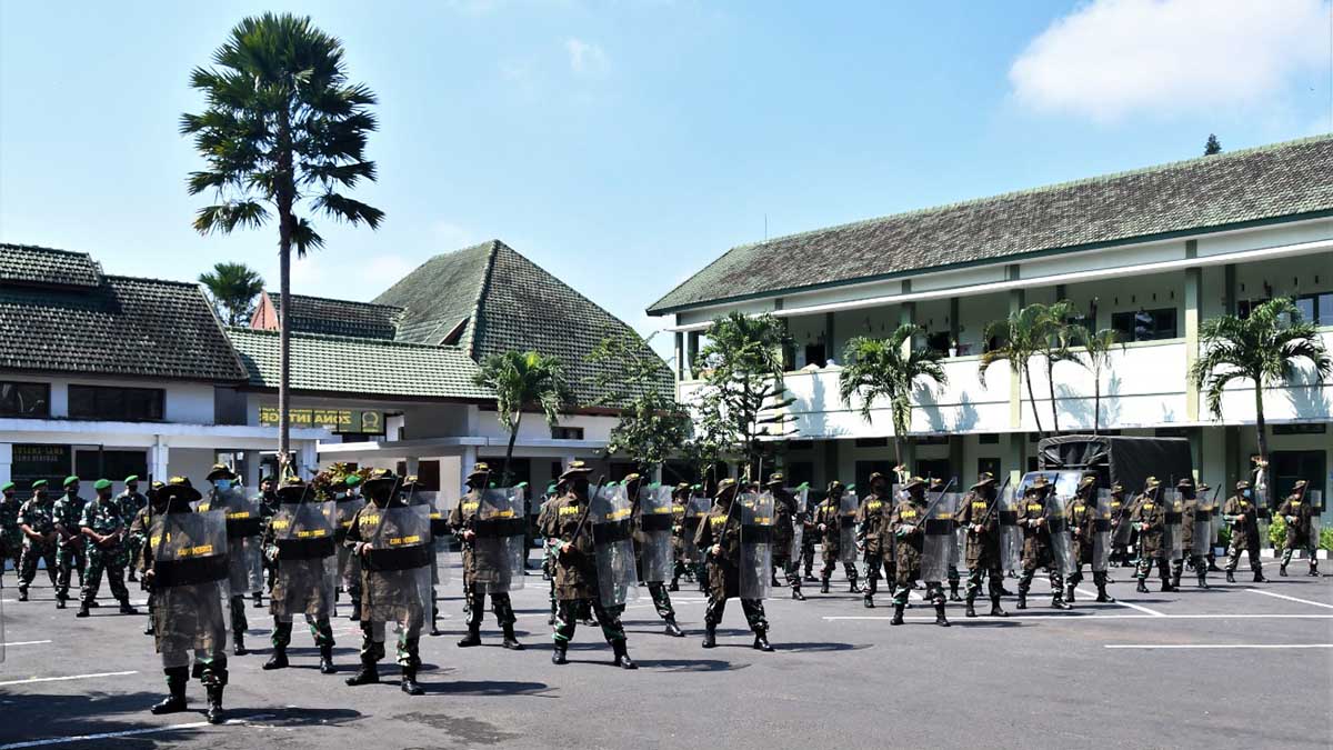 Korem 083/Bdj dan Jajaran Siagakan Pasukan Dalam Pengamanan Wilayah