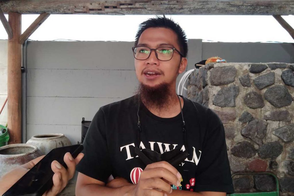 Pemilik 'Sambat Luwe', Prasetya Indra. (jaz) - 'Sambat Luwe' Usung Konsep Resto Tradisional dari View hingga Kuliner