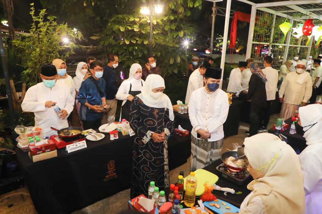 Pererat Keguyuban OPD Pemprov Jatim Lewat Qiyamul Lail Berjamaah dan Lomba Memasak Bandeng Gresik