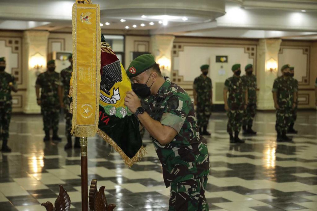 Pangdam V/Brawijaya Pimpin Sertijab Tiga Pamen di Lingkungan Kodam V/Brw