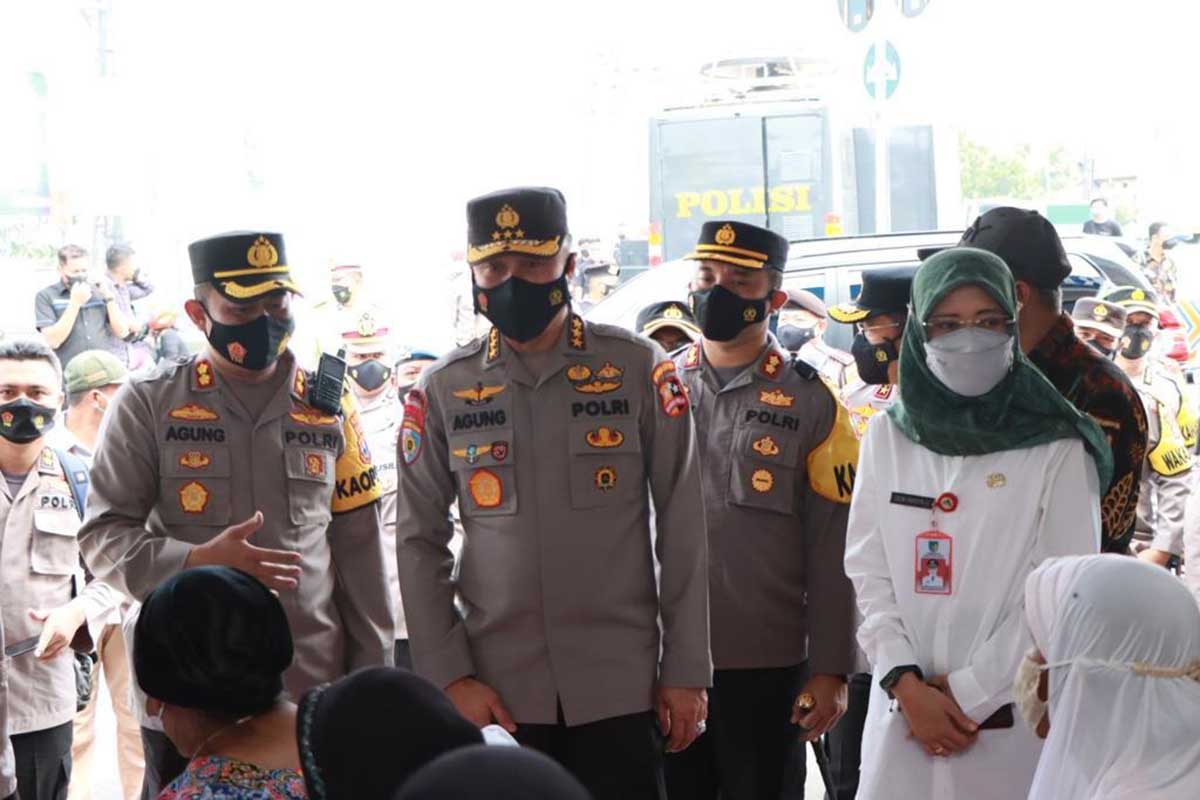 Tinjau Pos Simpang Tiga Mengkreng, Irwasum Polri Pastikan Arus Mudik Berjalan Aman