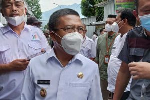 Wakil Wali Kota Batu Punjul Santoso. (dik) - Percobaan E-Parkir di Batu Mulai Bulan Depan - Wawali: Jangan Lama Menunggu