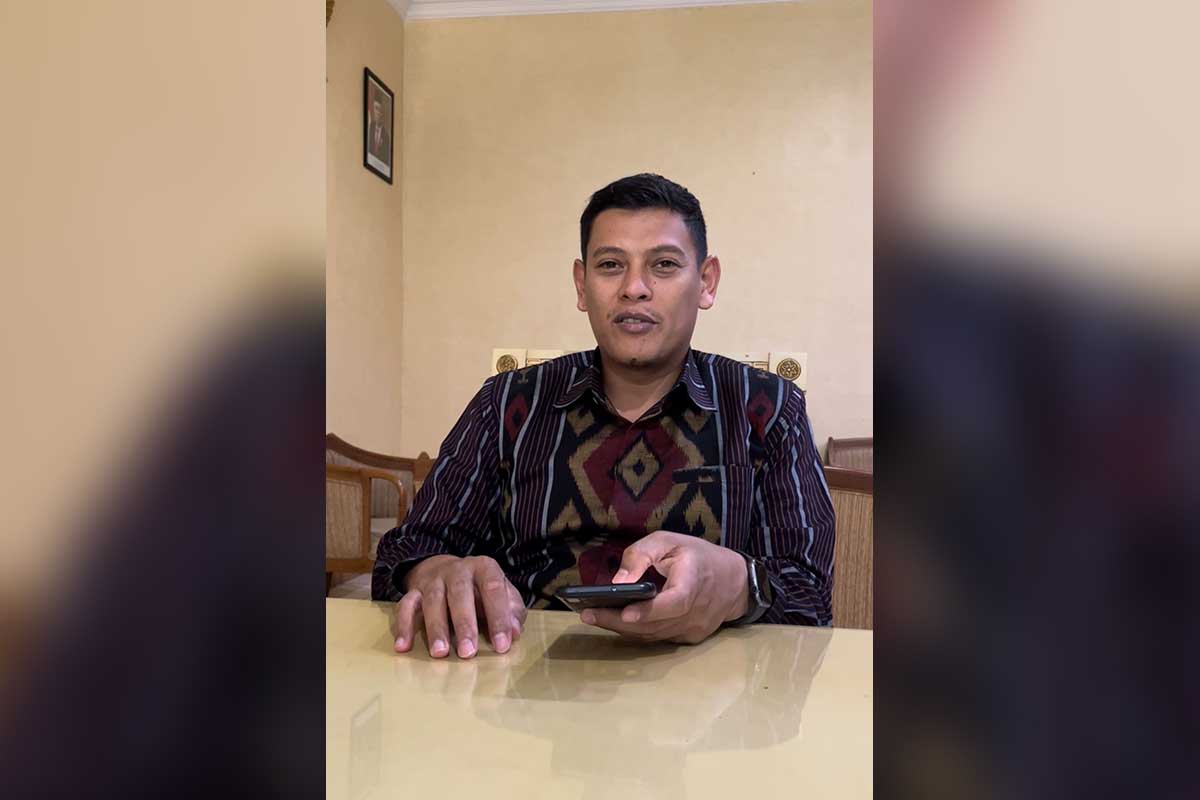 Wali Kota Kediri, Abdullah Abu Bakar. (Memo X/ji) - Wali Kota Resmi Larang PNS Bawa Mobdin untuk Mudik - SE MenPAN RB Turun