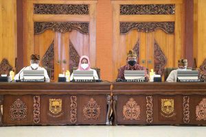 Walikota Mojokerto pada sosialisasi Dana Alokasi Khusus (DAK) Fisik Terintegrasi TA 2023 kepada sejumlah OPD. (Memo X/mrg) - Upaya Pemkot Mojokerto Percepat Pembangunan Wisata Bahari