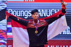 Atlet angkat besi Rahmat Erwin. (ist) - Indonesia Makin Kokoh di 3 Besar Klasemen Sea Games 2021