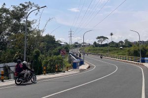 Jembatan Tunggulmas yang akan direncanakan diberlakukan satu arah pada awal Juni besok. (ws5) - Dishub Kota Malang Batalkan Rencana Pemberlakuan Satu Arah Tunggulmas