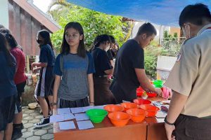 Kantin yang dikelola siswa kelas IX SMPK Widya Tama Kota Batu. (ist) - Aturan Baru, Kantin Sekolah Sudah Boleh Buka - Bagaimana dengan Batu?