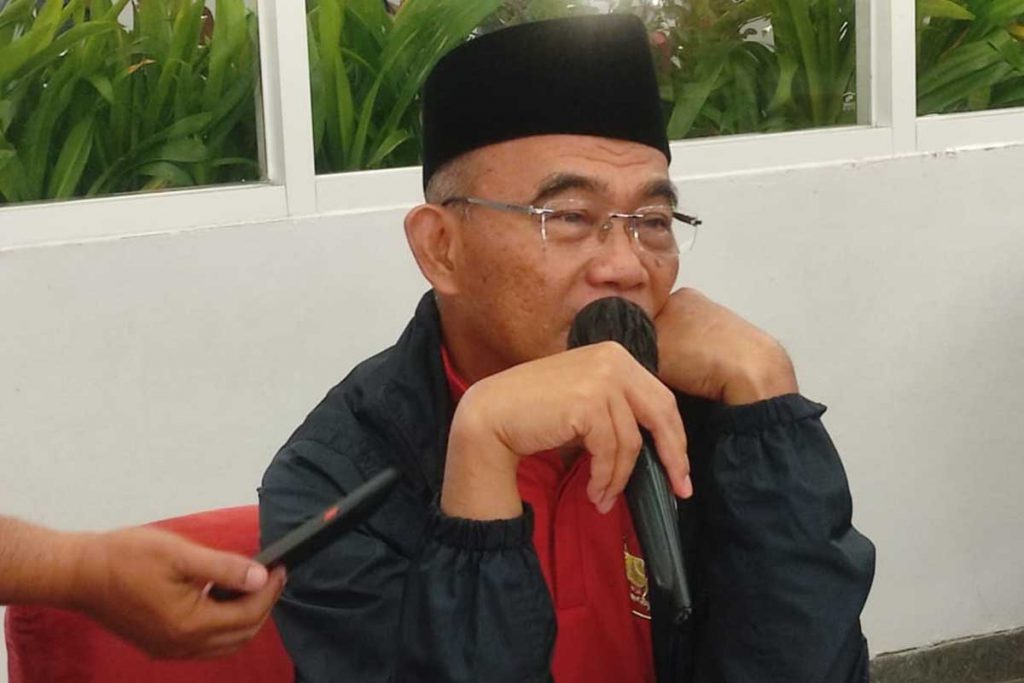 Menko PMK, Prof Dr Muhadjir Effendy, MAP, menyampaikan duka mendalam. (rhd) - Achmad Yurianto, Mantan Jubir Covid-19 Berpulang, Muhadjir Effendy: Dia Pekerja Keras