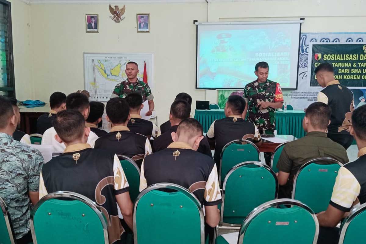 Puluhan pelajar SMU ikuti Catar Akmil. (ist) - Puluhan Pelajar SMU Ikuti Sosialisasi Calon Taruna-Taruni Akademi Militer
