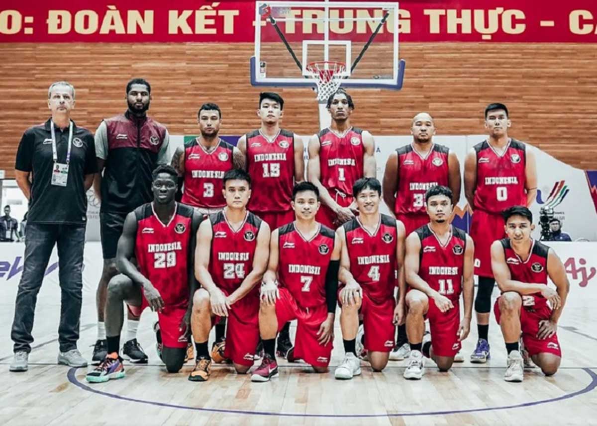 Tim bola basket putra Indonesia. (ist) - Cetak Sejarah dan Putus Dominasi Filipina, Basket Putra Indonesia Sumbang Emas di SEA Games 2021