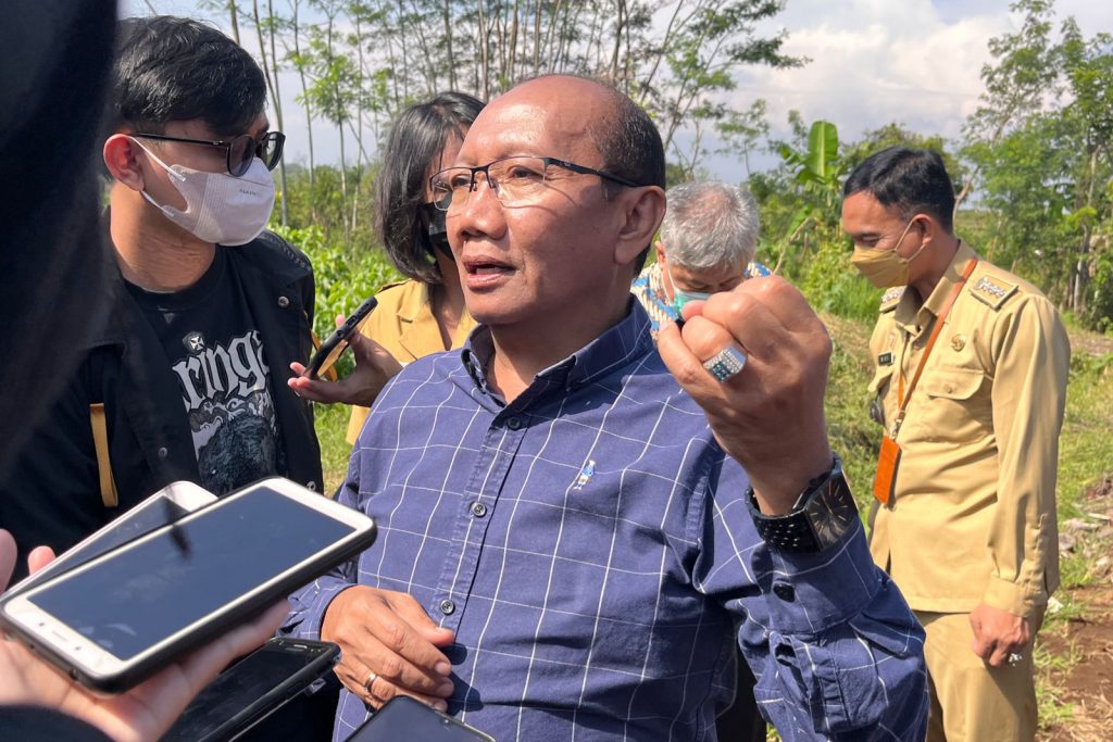 Direktur Utama PT Kharisma Karangploso, Drs H M Tri Wediyanto. (bim) - Wali Kota Malang Tinjau Pembangunan Perumahan PNS, Ditargetkan Rampung 2023