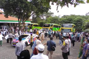 Persiapan pemberangkatan JCH Batu. (ist).