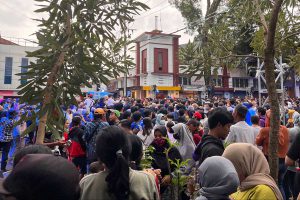 Ilustrasi kegiatan kemasyarakatan di Kota Malang yang mulai digelar kembali pasca pandemi. (bim) - Tren Kasus Aktif Menurun, CFD Bakal Dibuka Kembali