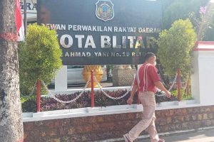 Kantor DPRD Kota Blitar di Jalan A Yani Kota Blitar. (leh) - DPRD Kota Blitar Imbau Waspada PMK Jelang Hari Raya Kurban