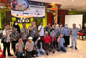 Ketua NPCI Kabupaten Malang beserta jajarannya dengan Dispora Kabupaten Malang saat sosialisasi MPE. (bim) - Pacu Minat Olahraga Disabilitas, NPCI Kabupaten Malang Gelar Malang Paragame Eksibisi