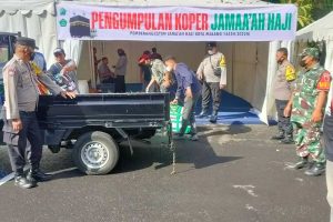 Pengumpulan koper calon jemaah haji di mini block office. (ist) - Calon Jemaah Haji Kota Malang Bakal Diberangkatkan 12-13 Juni - Koper dikumpulkan di Mini Block Office