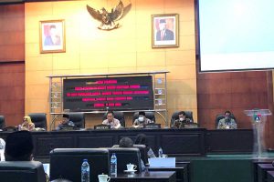 Rapat Paripurna DPRD Kabupaten Jombang, Kamis (3/6/2022). (MemoX/wis) - Mundjidah Sampaikan Pentingnya Reformasi Pengelolaan Keuangan Daerah