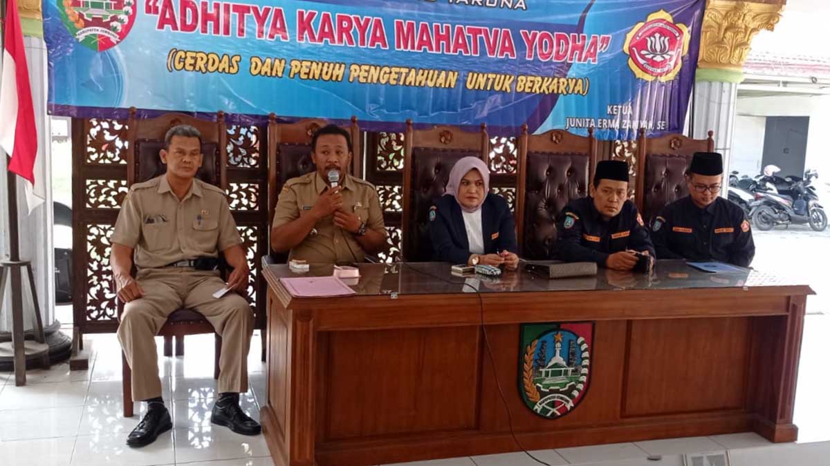 Camat Sudiro saat Sambutan. (ful) - Karang Taruna sebagai Ajang Inovasi Positif bagi Desa